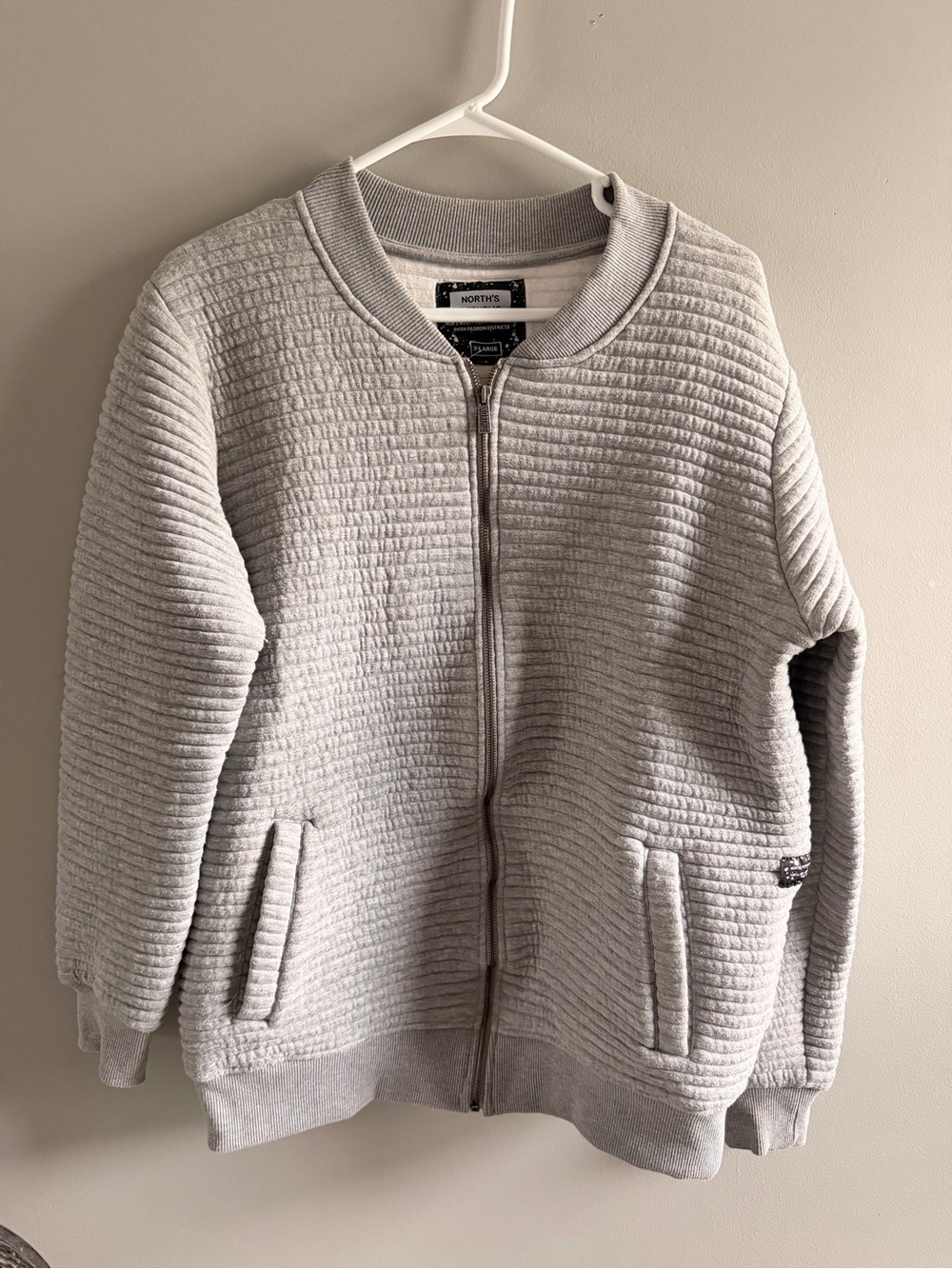 Men’s North Republic Light Gray Quilted Zip Jacket
